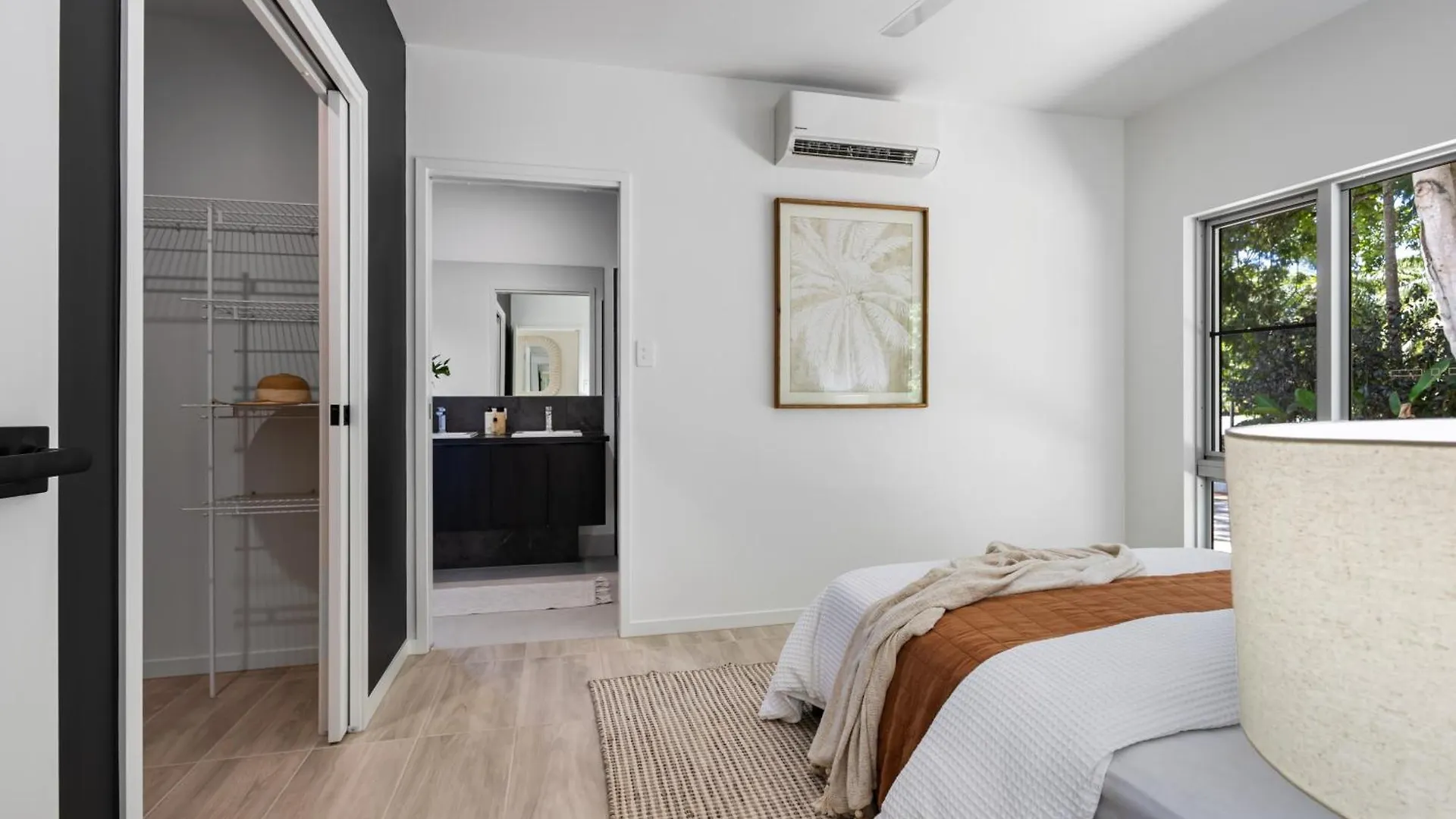 St Crispins Villa 1 With Private Heated Pool Порт Дуглас Австралия
